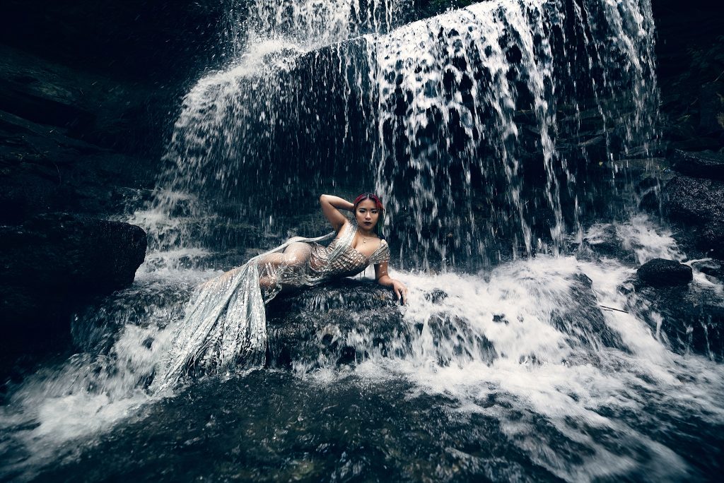 Crystal + Natalie \\ Waterfall Love \\ Indiana Waterfall Portrait ...